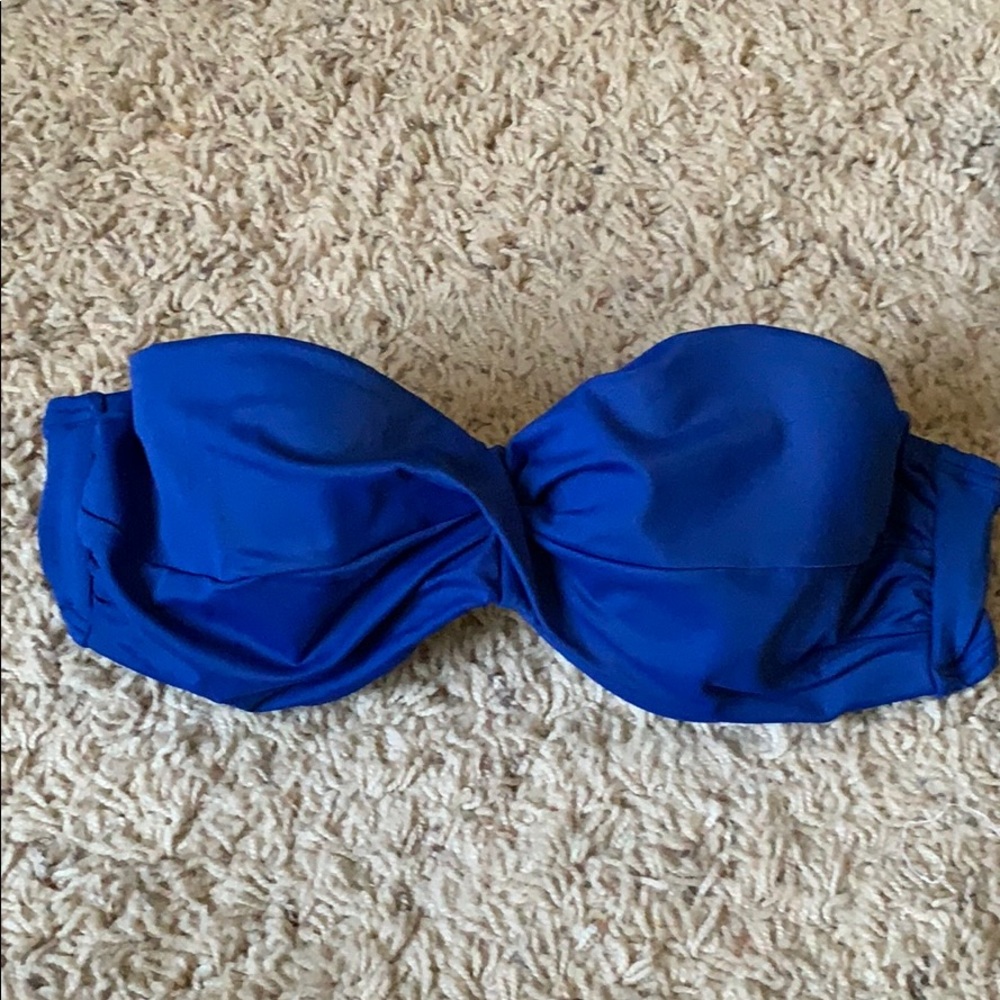 Victoria’s Secret Bikini top size 34 B